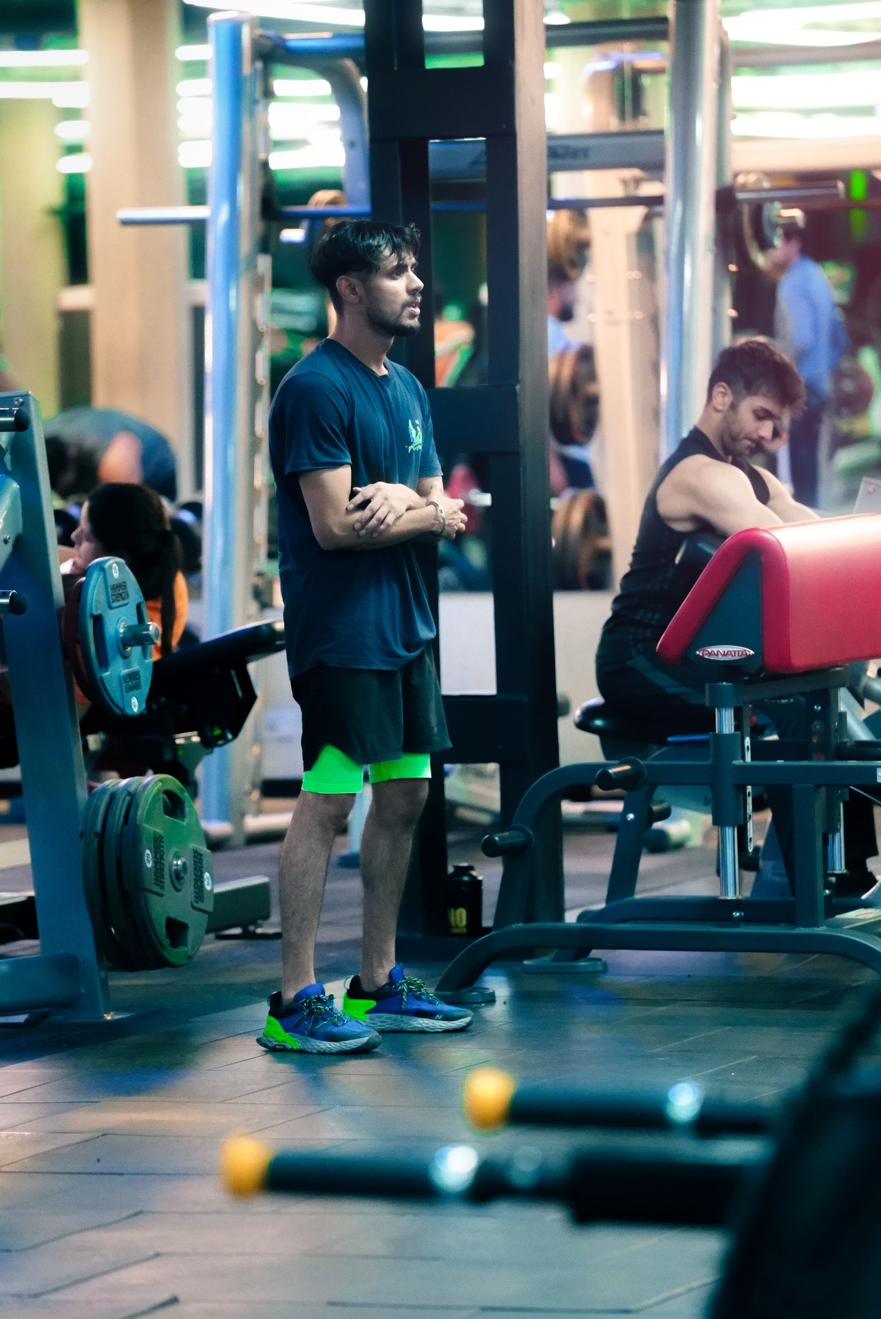 People training in a gym in Chandigarh, India.